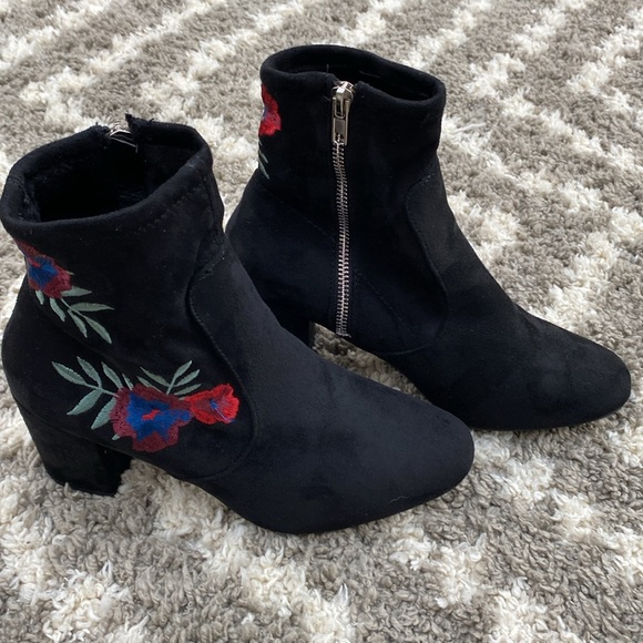 Rose boots size 8 Black fashion boots ankle boots faux suede - Picture 8 of 12